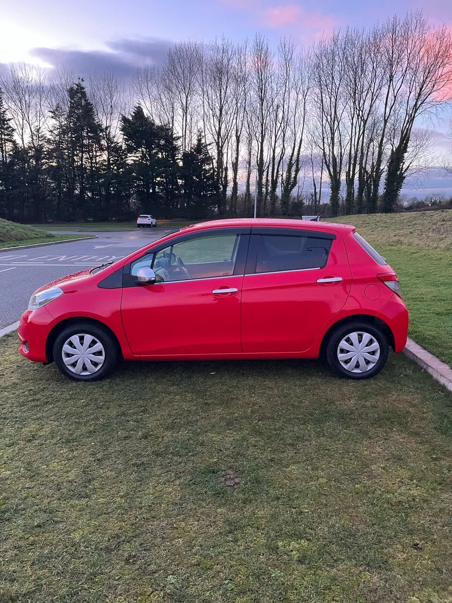 Toyota vitz - Image 5
