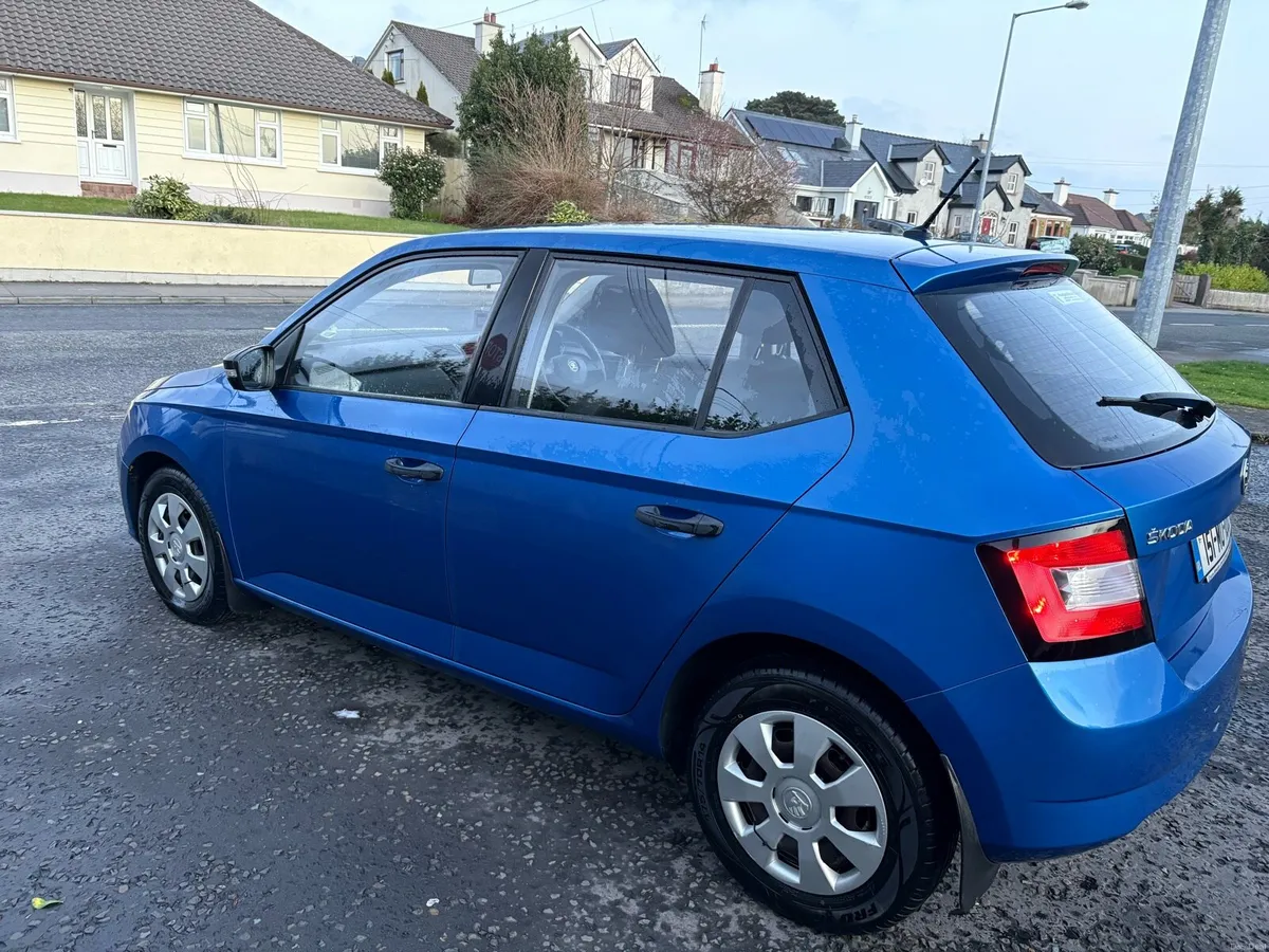 2015 Skoda Fabia Hatchback1.0 Petrol NCT 06/2026. - Image 3