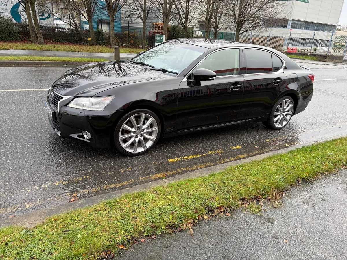 Lexus gs 300h - Image 2