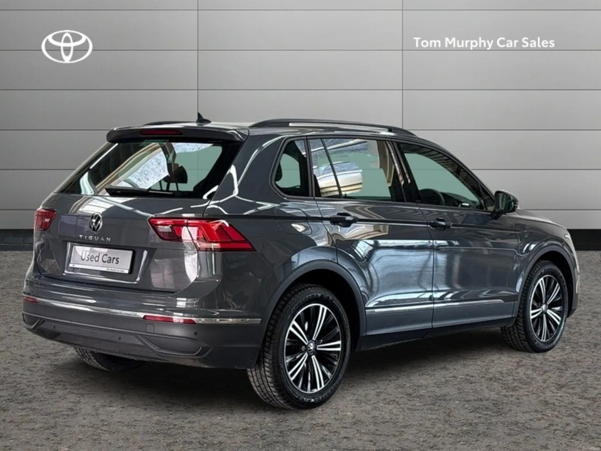 Volkswagen Tiguan LIFE 2.0 TDI MANUAL 6SPEED FWD 1 - Image 2