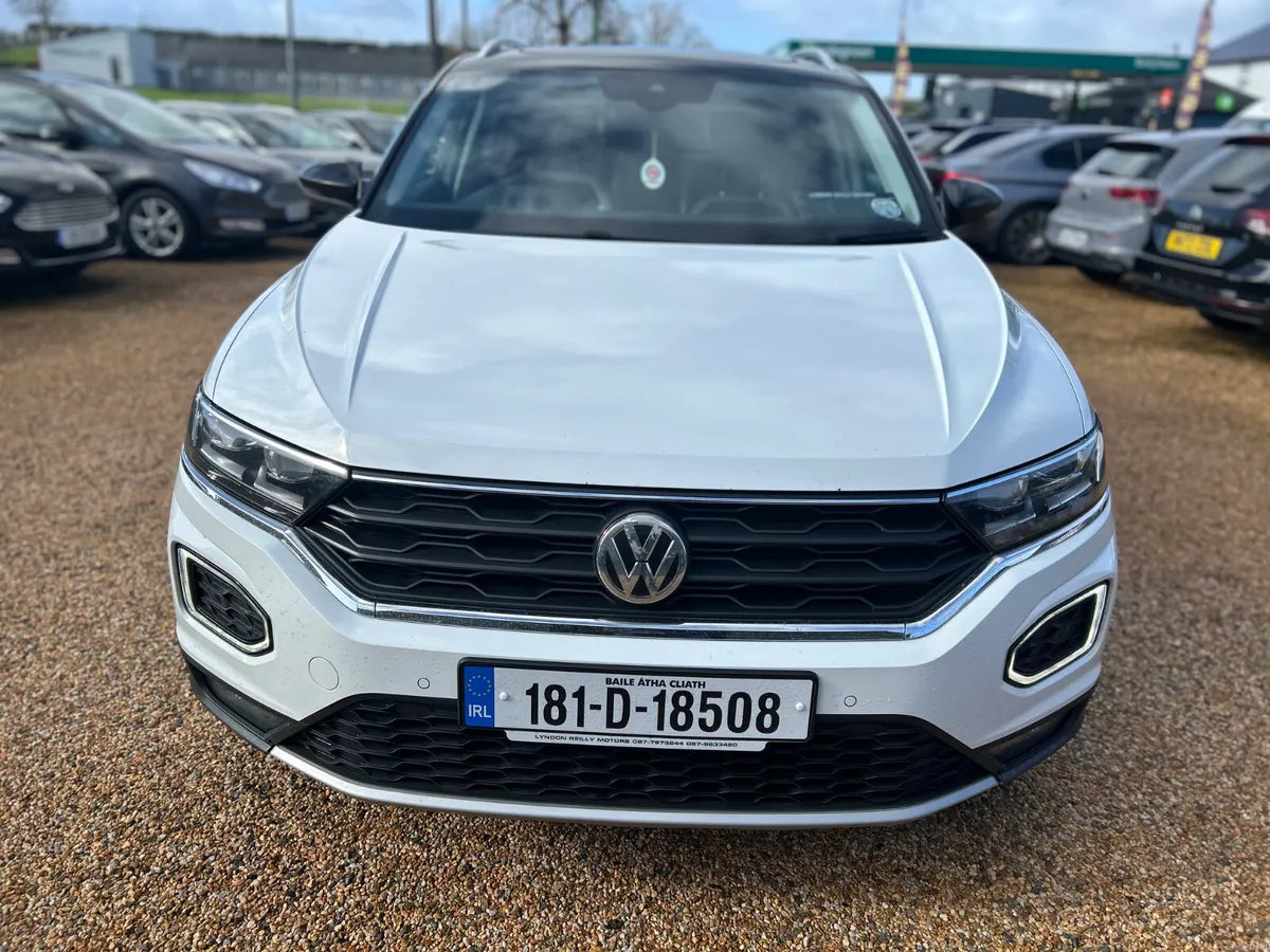 Volkswagen T-Roc 2018 - Image 2