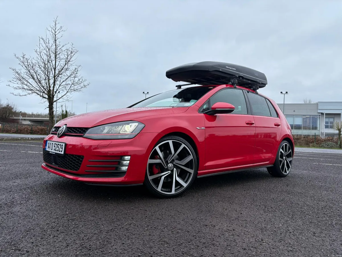 2014 Volkswagen Golf GTI - Image 1