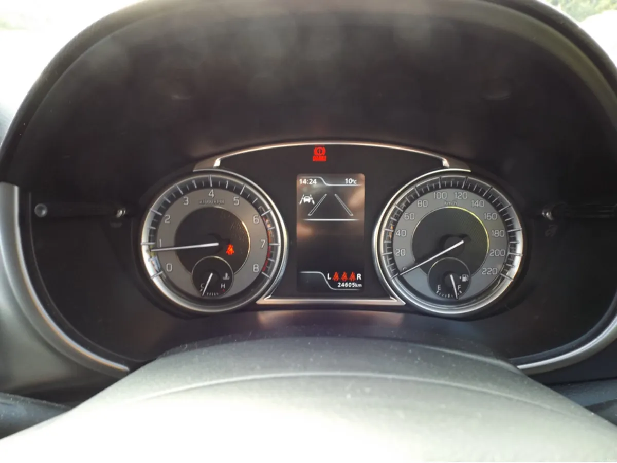 Suzuki Vitara 1.4 B/JET HYBRID SZ-T 5 - Image 3