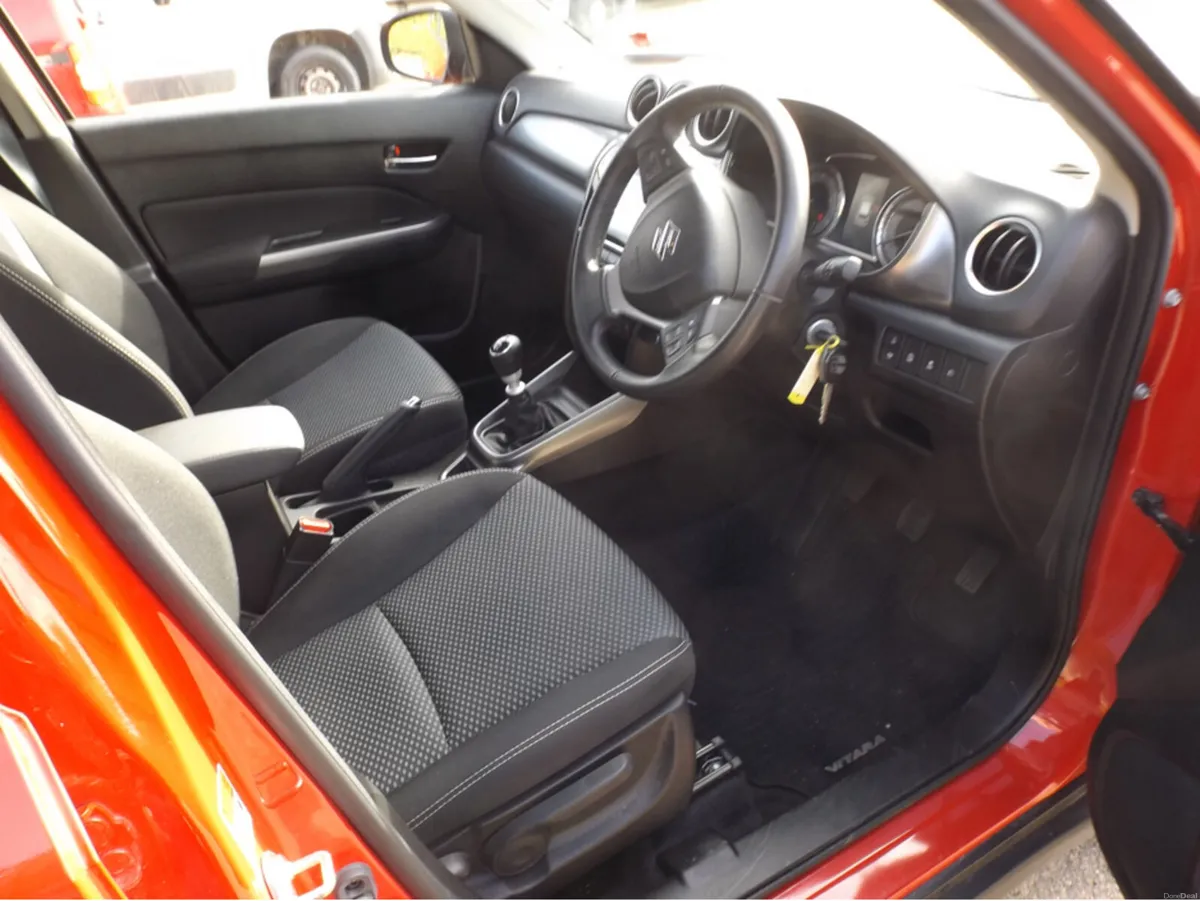 Suzuki Vitara 1.4 B/JET HYBRID SZ-T 5 - Image 4