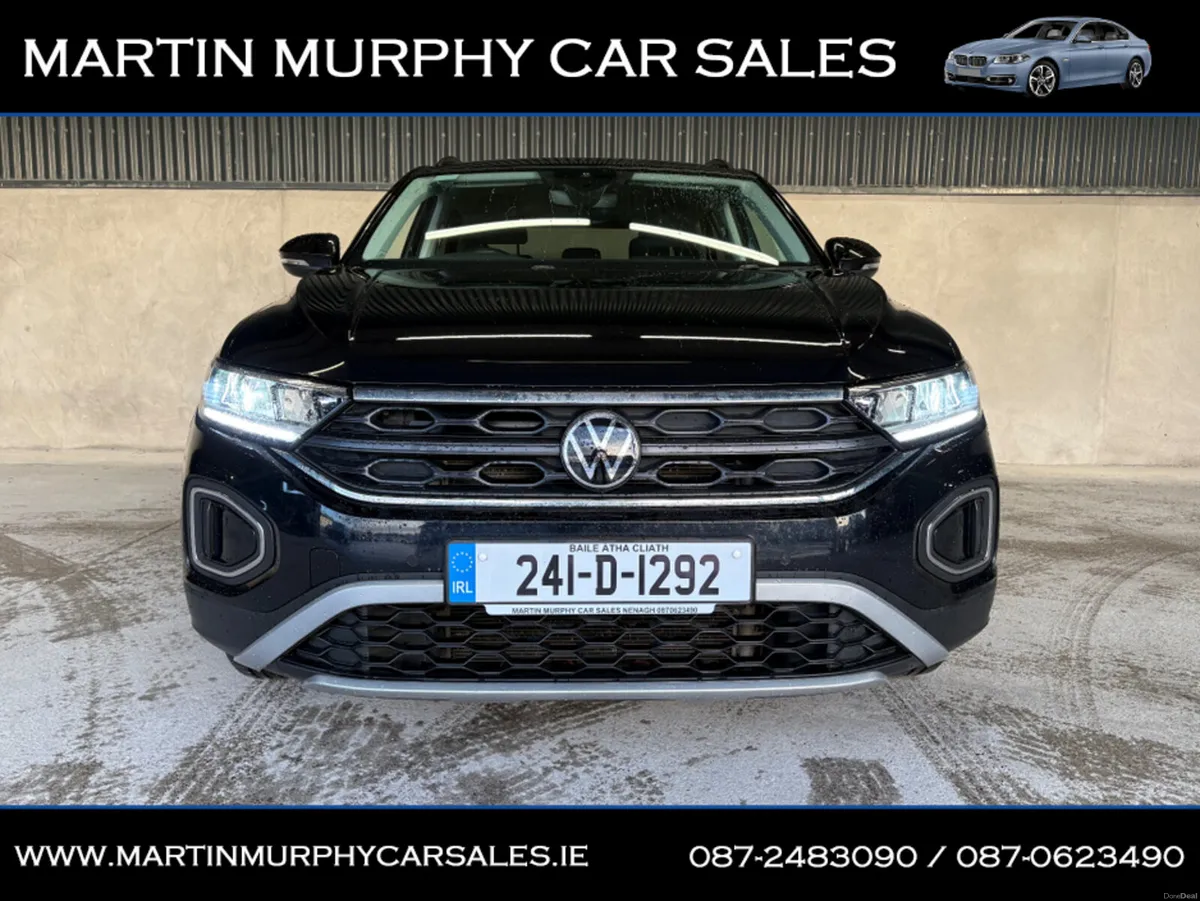 Volkswagen T-Roc LIFE 2.0 TDI 116 BHP * LOW KMS * - Image 4