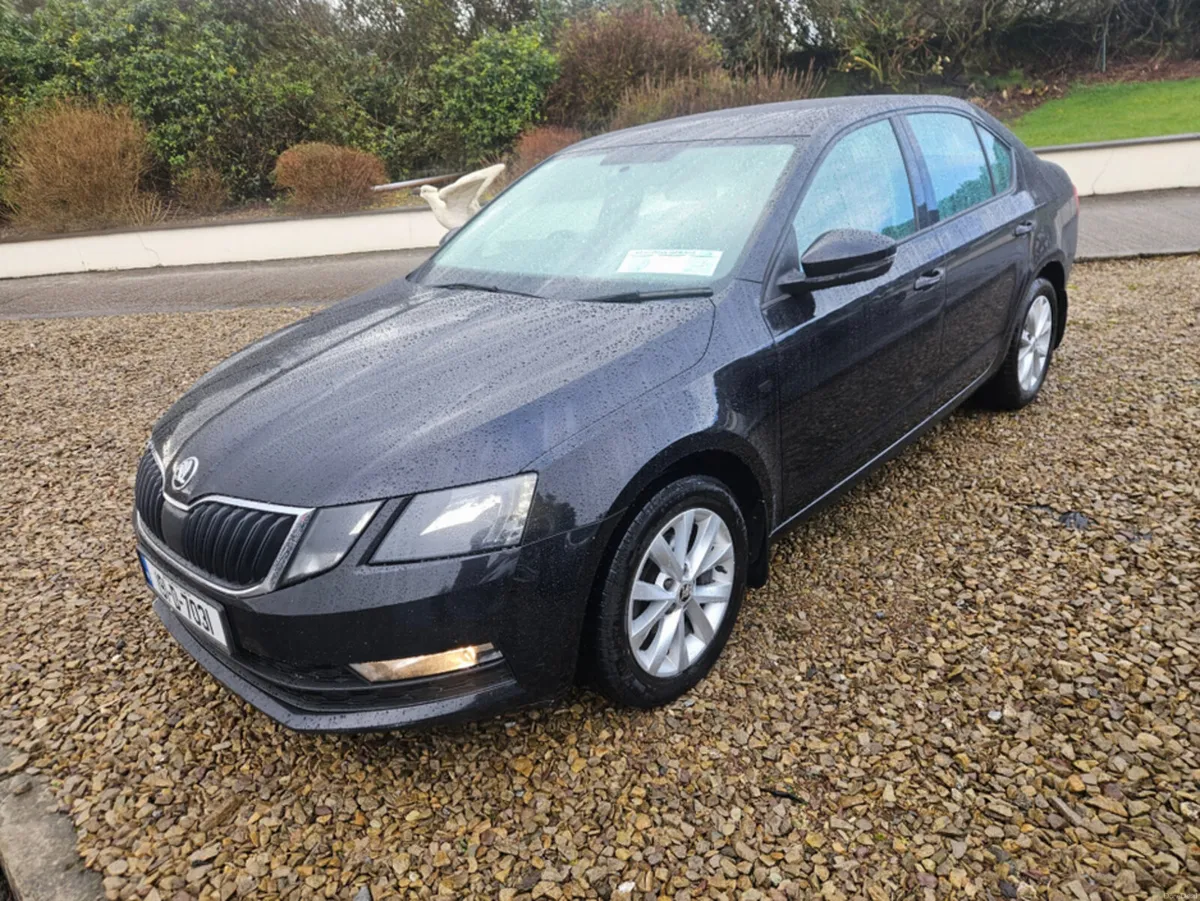 Skoda Octavia AMBITION 1.6 TDI 115HP 4DR - Image 3