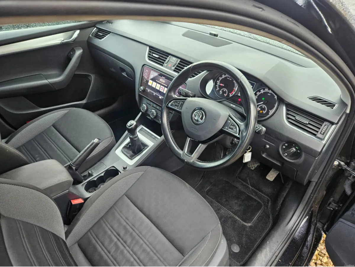 Skoda Octavia AMBITION 1.6 TDI 115HP 4DR - Image 1