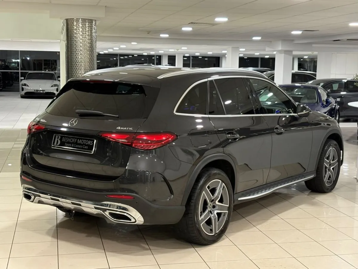 Mercedes-Benz GLC 300e 4MATIC AMG LINE PLUS=LIGHT - Image 3