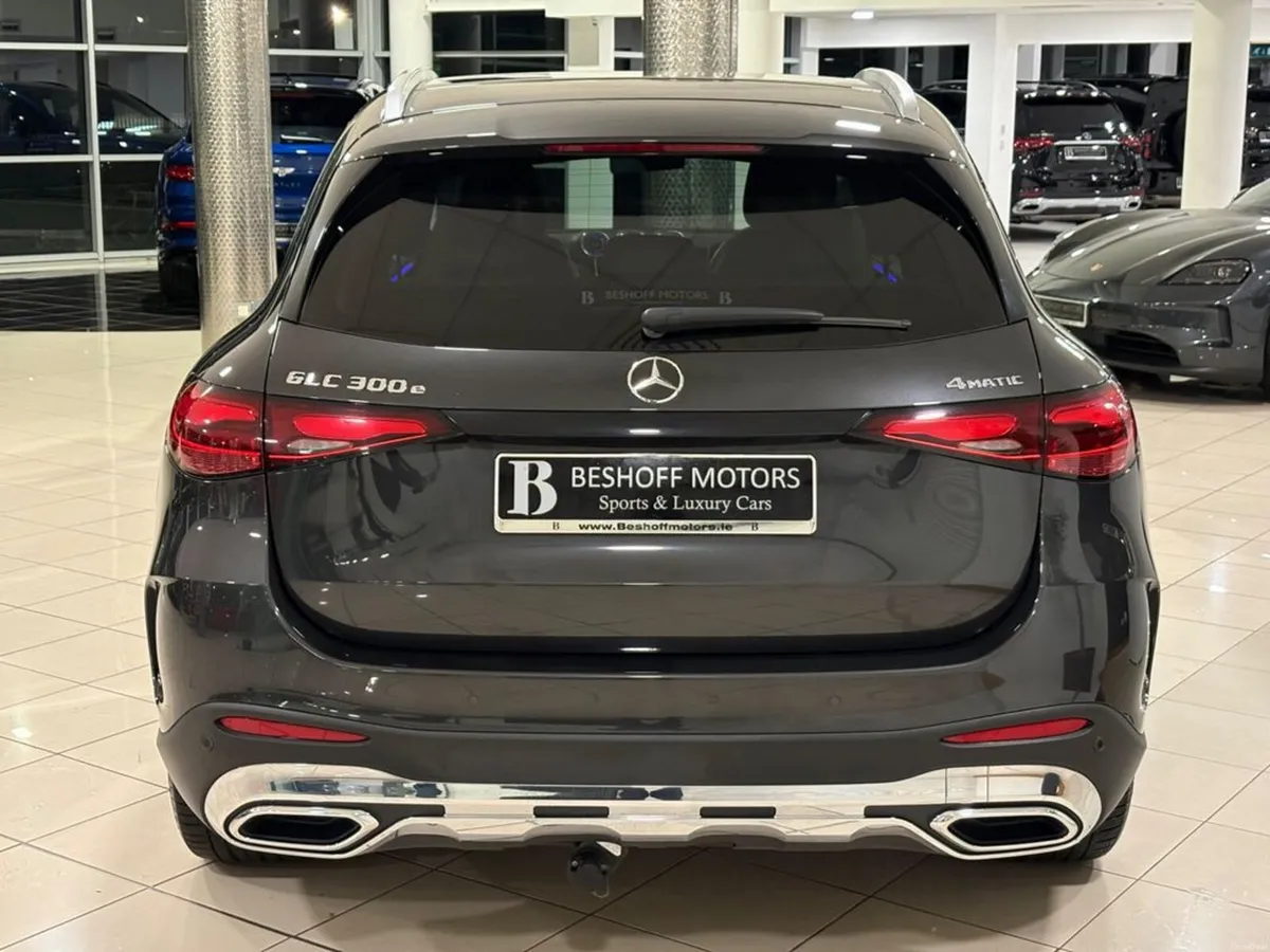 Mercedes-Benz GLC 300e 4MATIC AMG LINE PLUS=LIGHT - Image 4