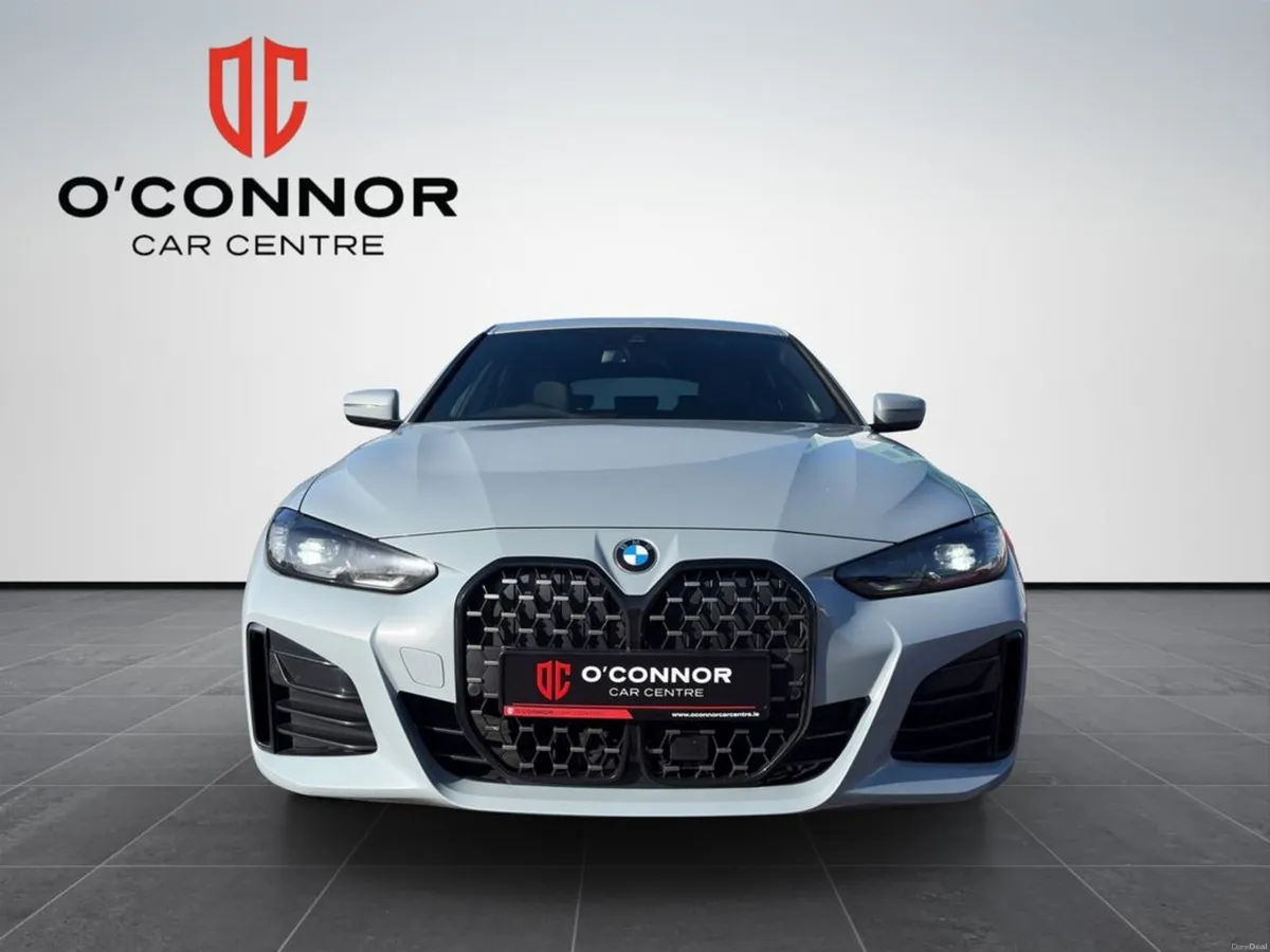 BMW 4-Series "Nardo Grey looks with luxury modes — - Image 2