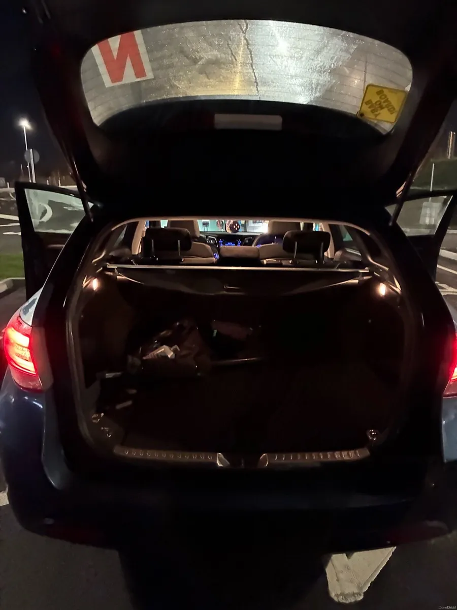 Hyundai i40 estate S 1.7 CRDi - Image 4