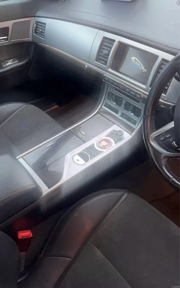 2014 JaguarXF R-Sport automatic Fresh Net - Image 2