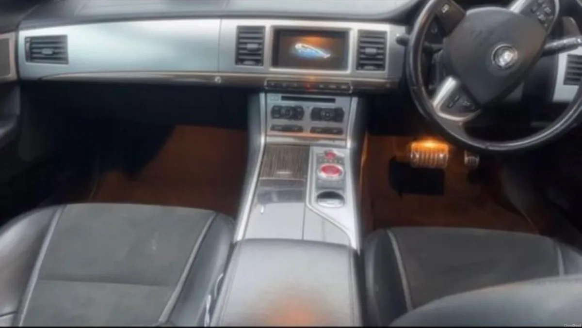 2014 JaguarXF R-Sport automatic Fresh Net - Image 4