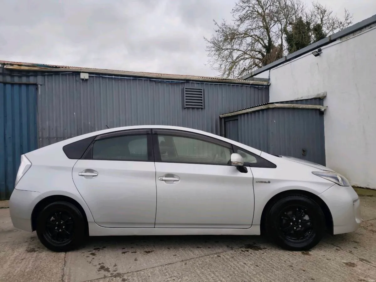 Toyota Prius Fresh NCT - Image 2