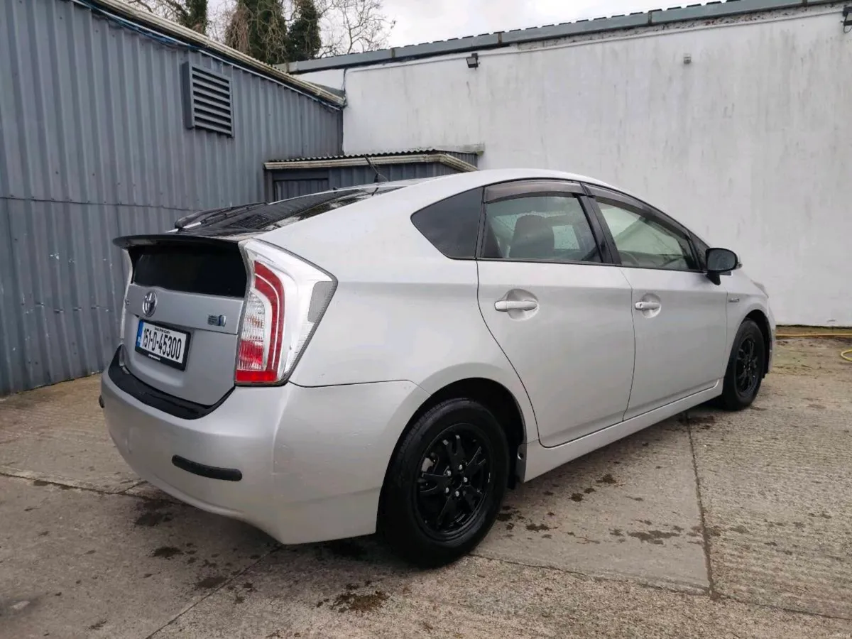 Toyota Prius Fresh NCT - Image 3