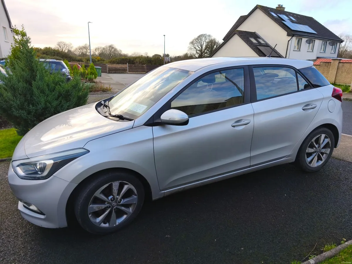 Hyundai i20 2017 - Image 2