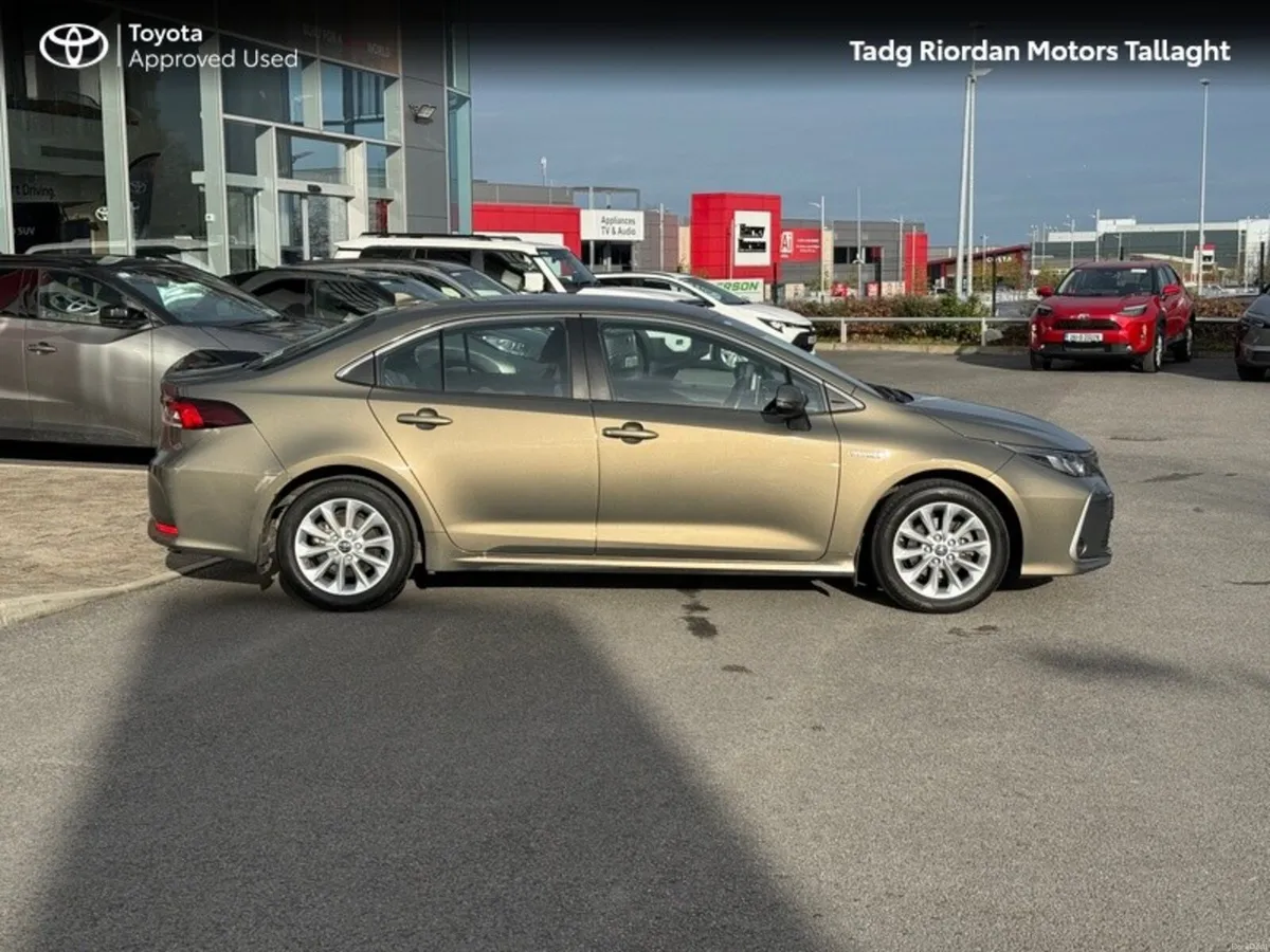 Toyota Corolla HYBRID LUNA - Image 3