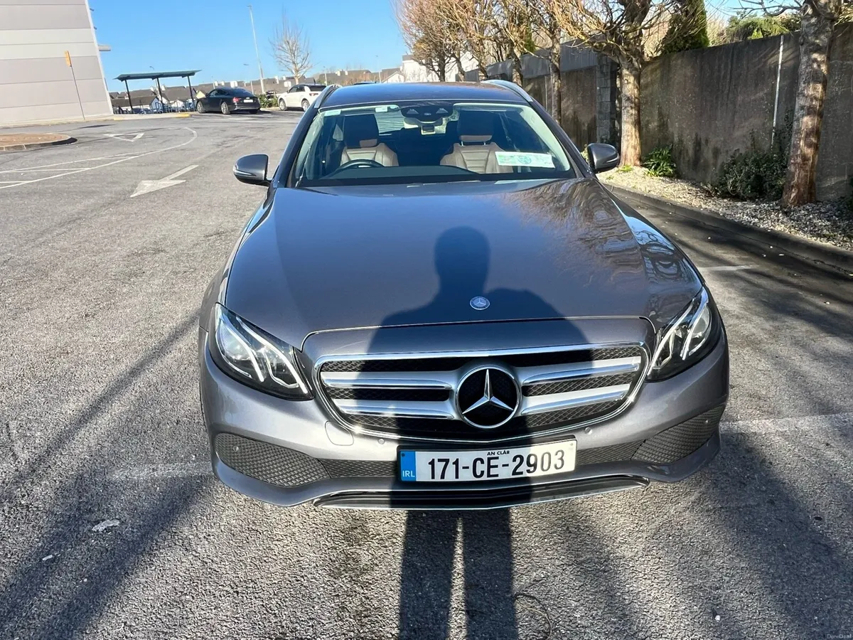 Mercedes E 220D SE 5Dr Auto - Image 2