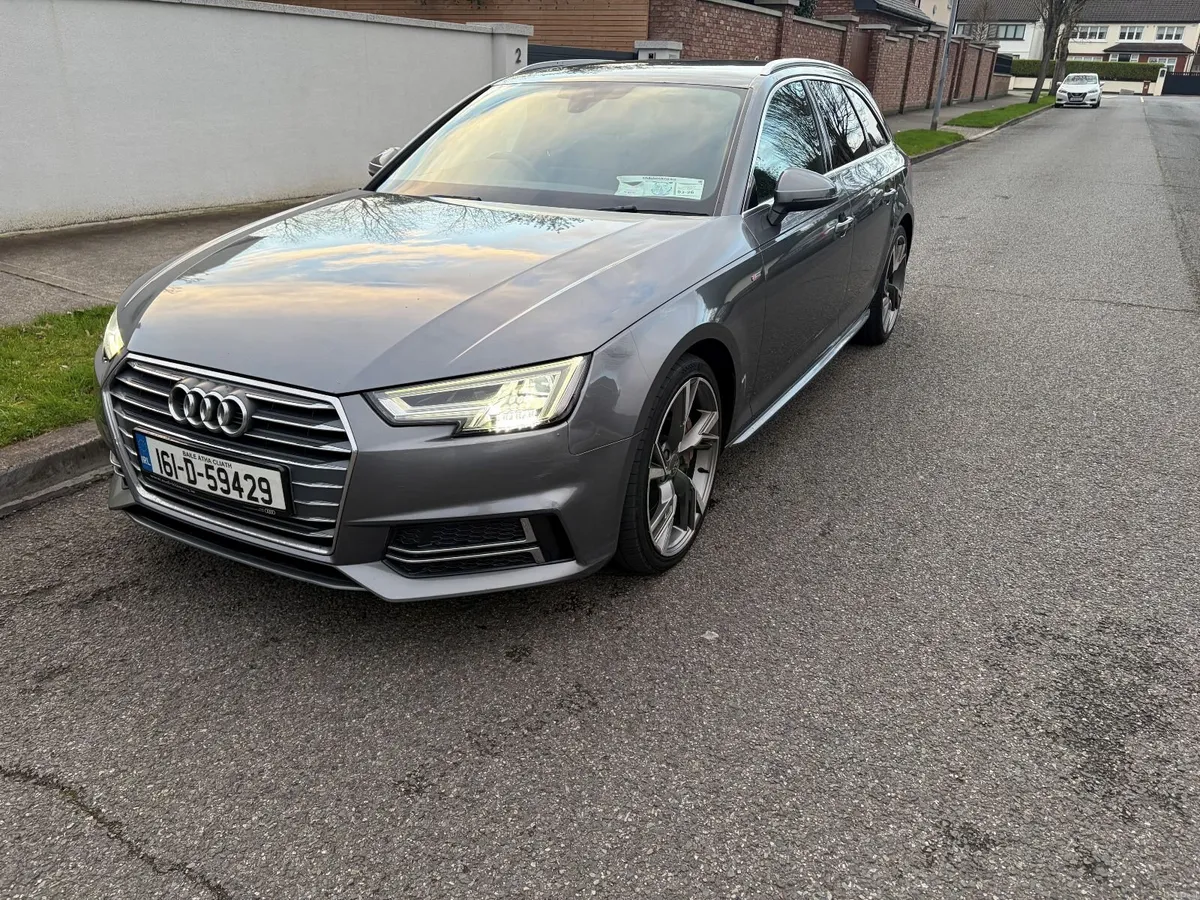 Audi A4 2016 - Image 2