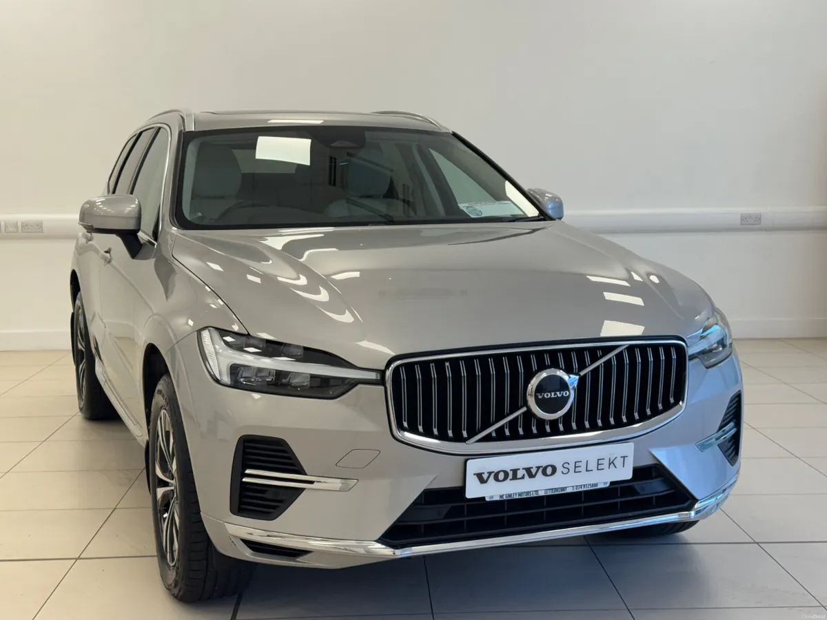 Volvo XC60 2022 - Image 1