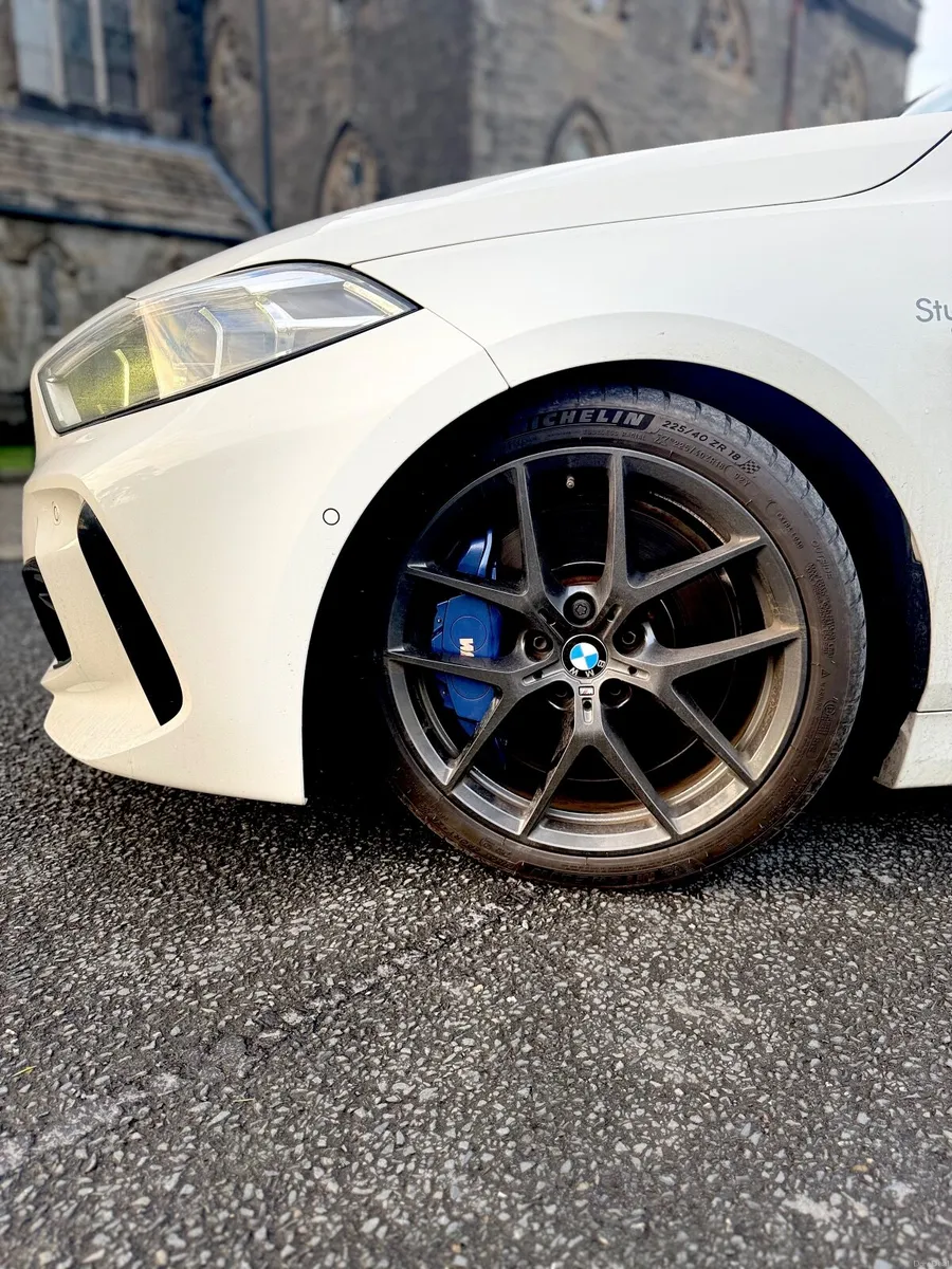 BMW 1-Series 118 2.0D Mperformance - Image 4