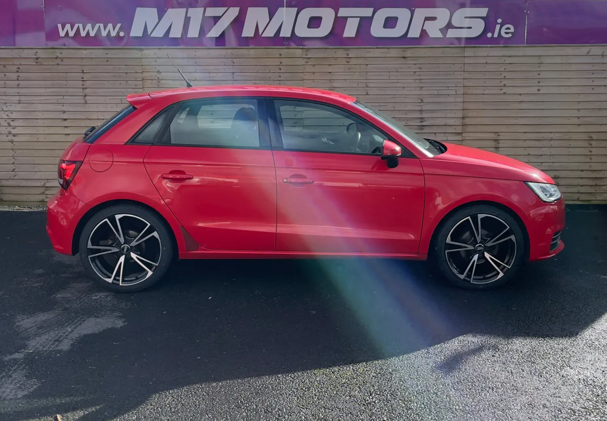2017 Audi A1 - Image 4