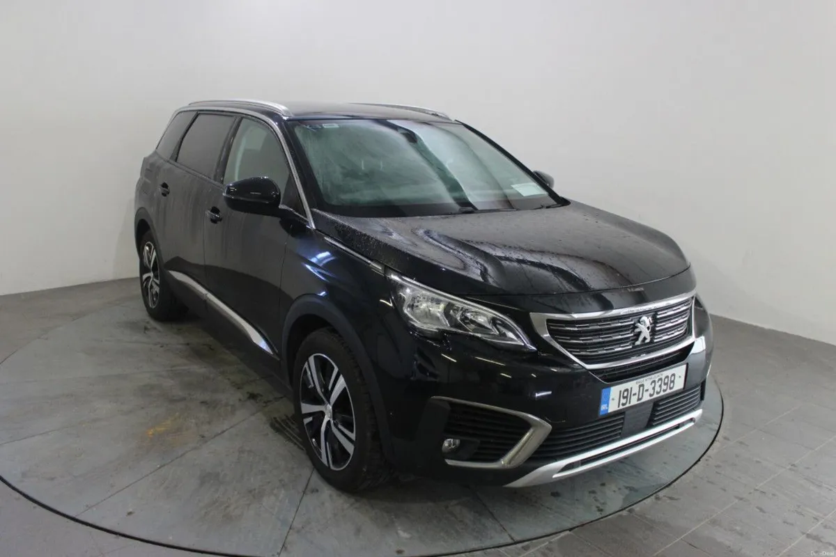 Peugeot 5008 1.2 PureTech 130bhp Allure (TENDER 19 - Image 1
