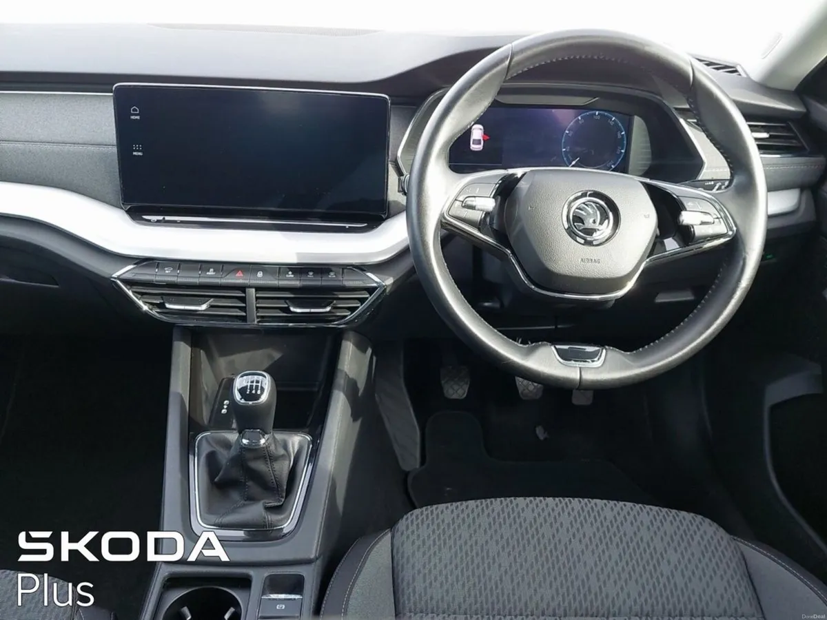 Skoda Octavia STYLE 2.0TDI 115HP 5DR - Image 2