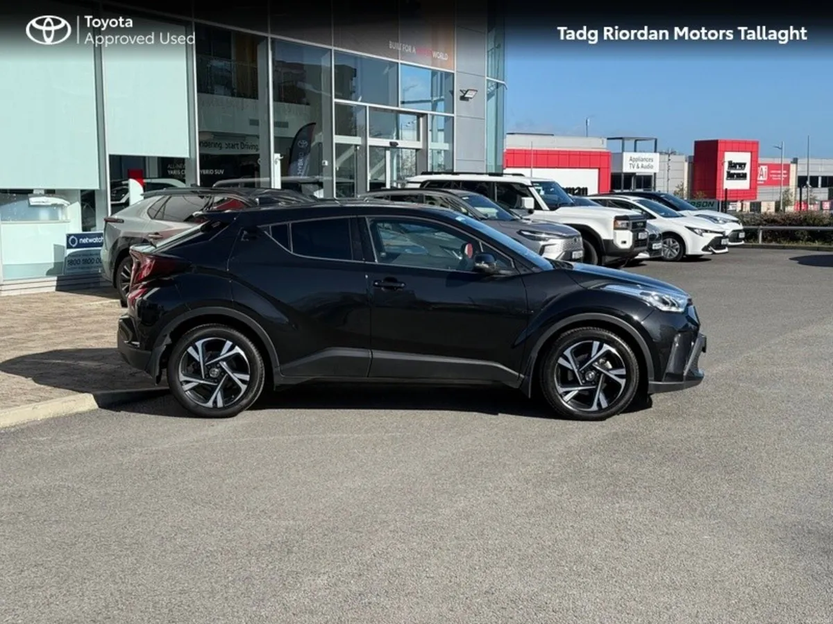 Toyota C-HR SPORT HYBRID - Image 3