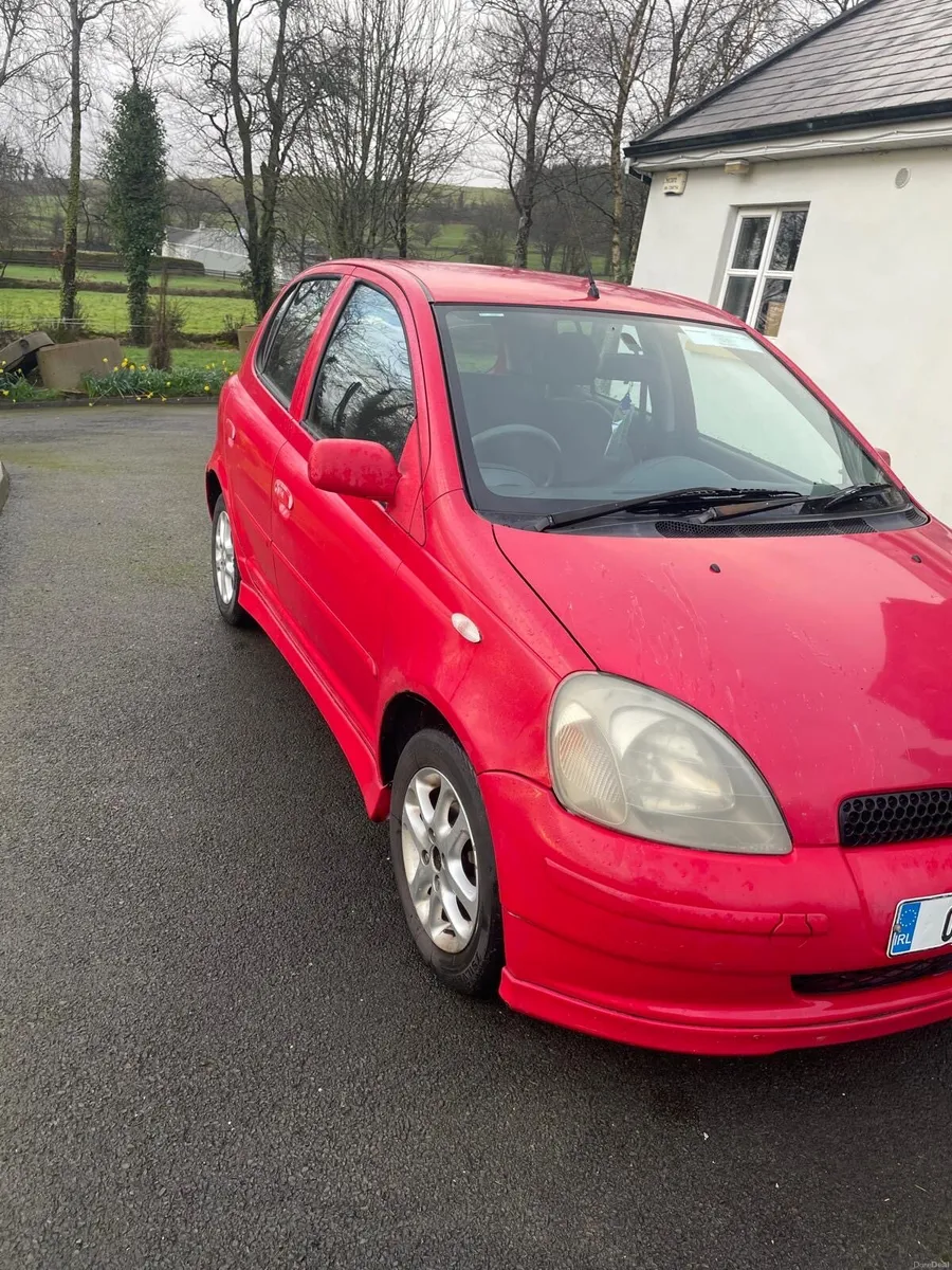 Toyota Yaris - Image 2