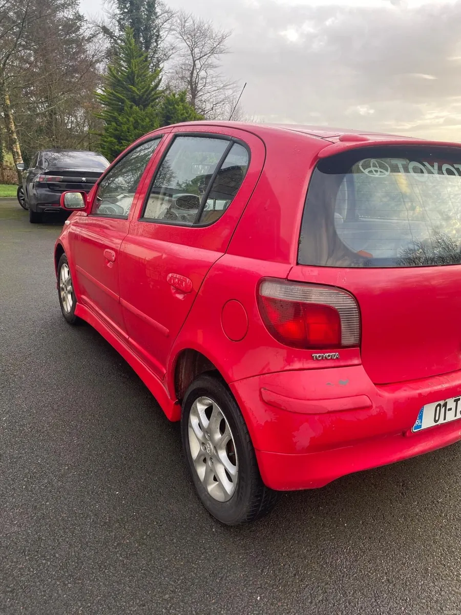 Toyota Yaris - Image 4