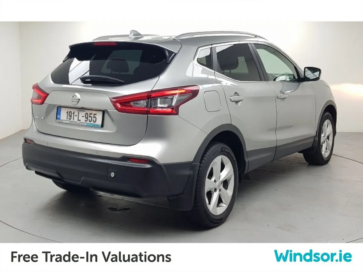 Nissan Qashqai 1.3 PET SV - Image 3