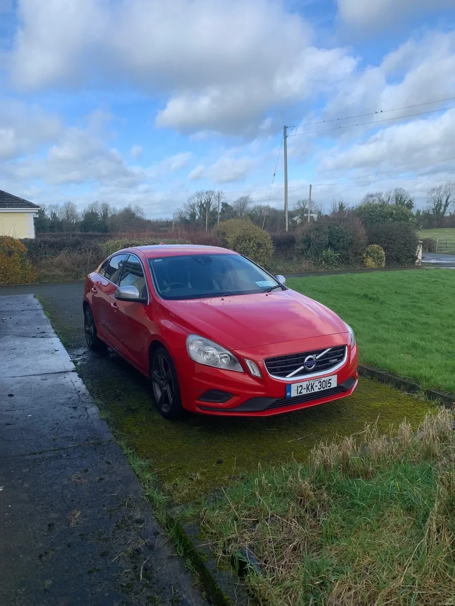 Volvo s60 r line - Image 3