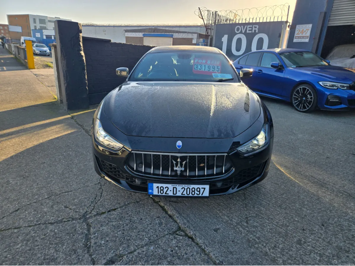 Maserati Ghibli 3.0 DV6 4DR AUTO// FACELIFT MODEL - Image 2