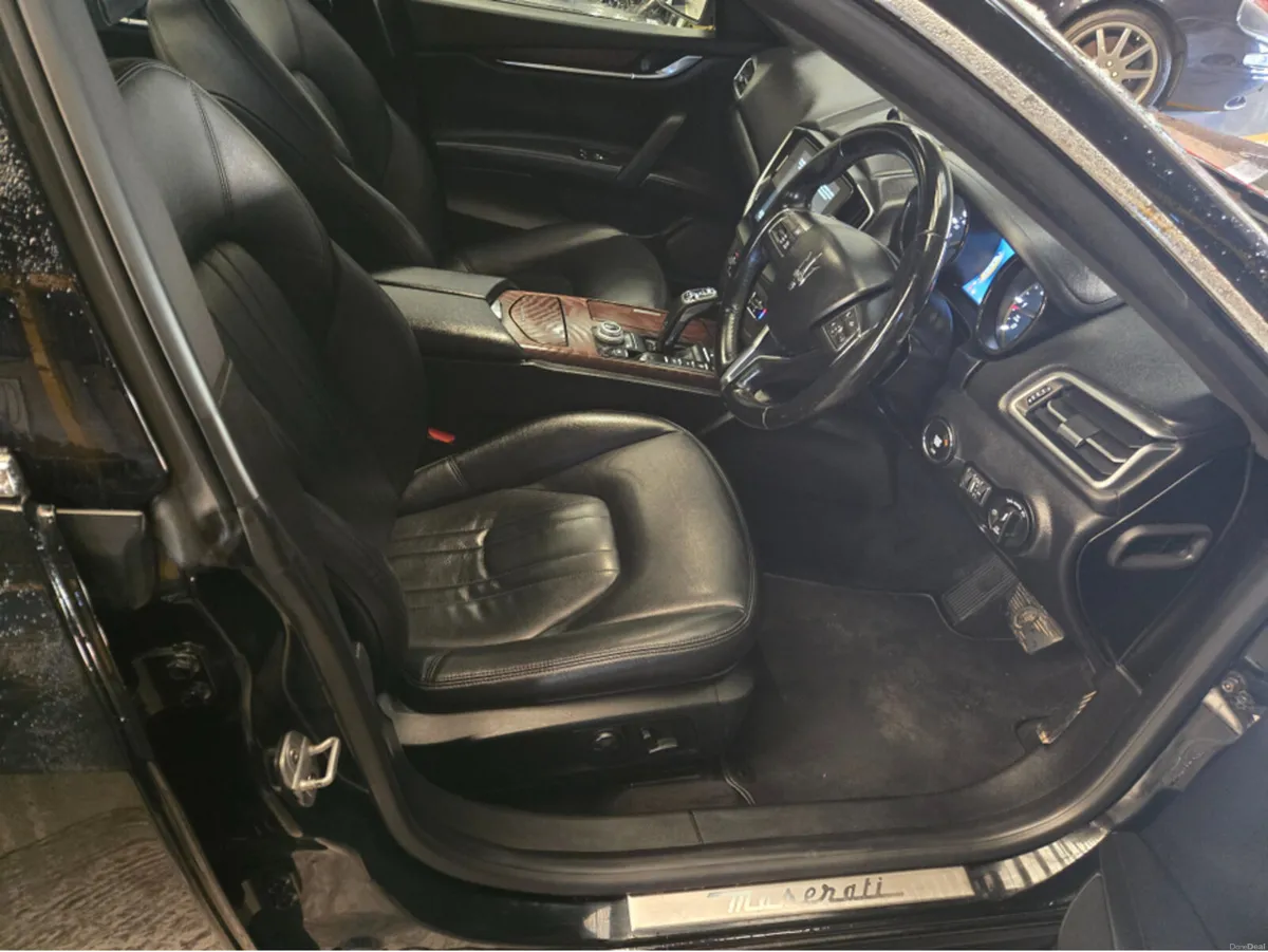 Maserati Ghibli 3.0 DV6 4DR AUTO// FACELIFT MODEL - Image 6