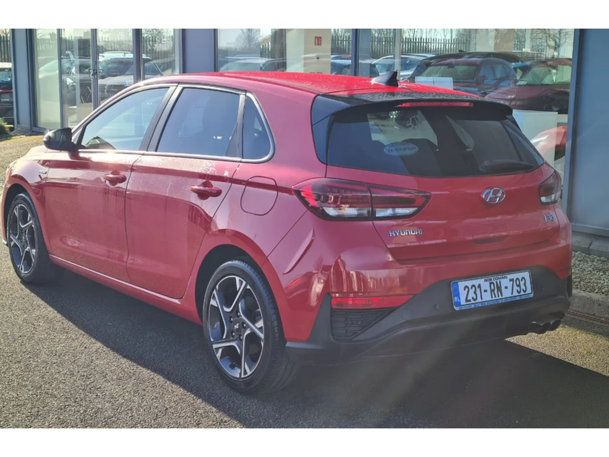 Hyundai i30 I 30 NLINE PETROL 5DR - Image 4