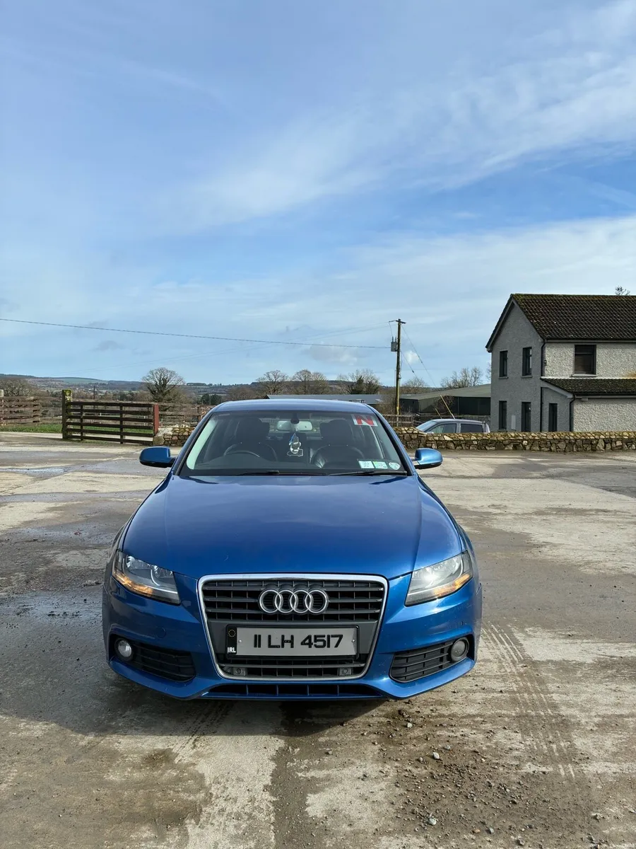 Audi A4 - Image 2