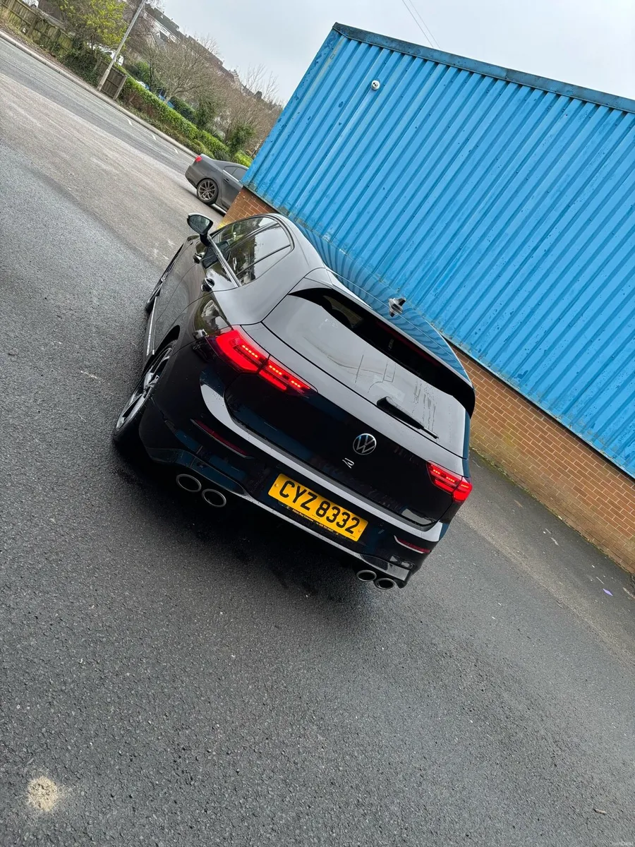 2024 Vw golf r - Image 3