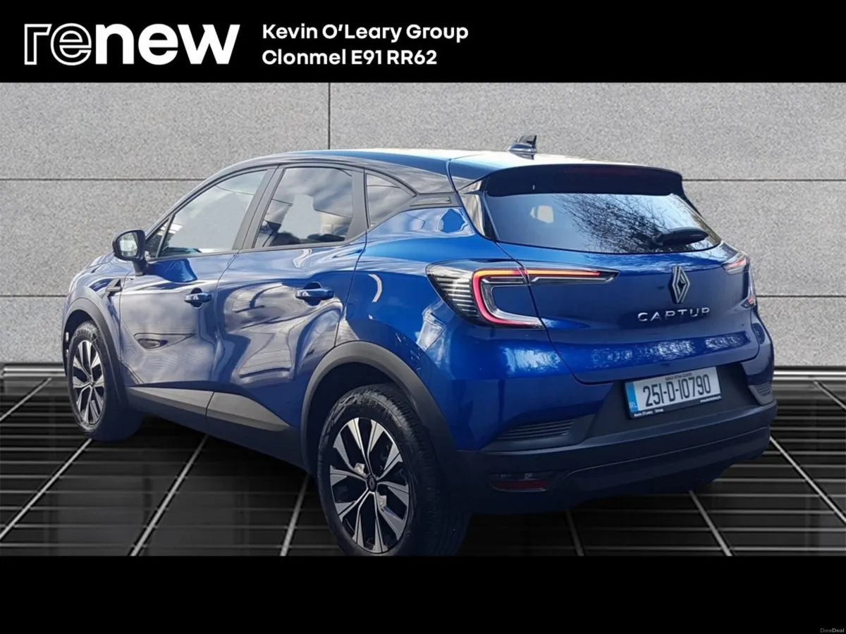 Renault Captur Evolution TCe 90 Manual - Image 3