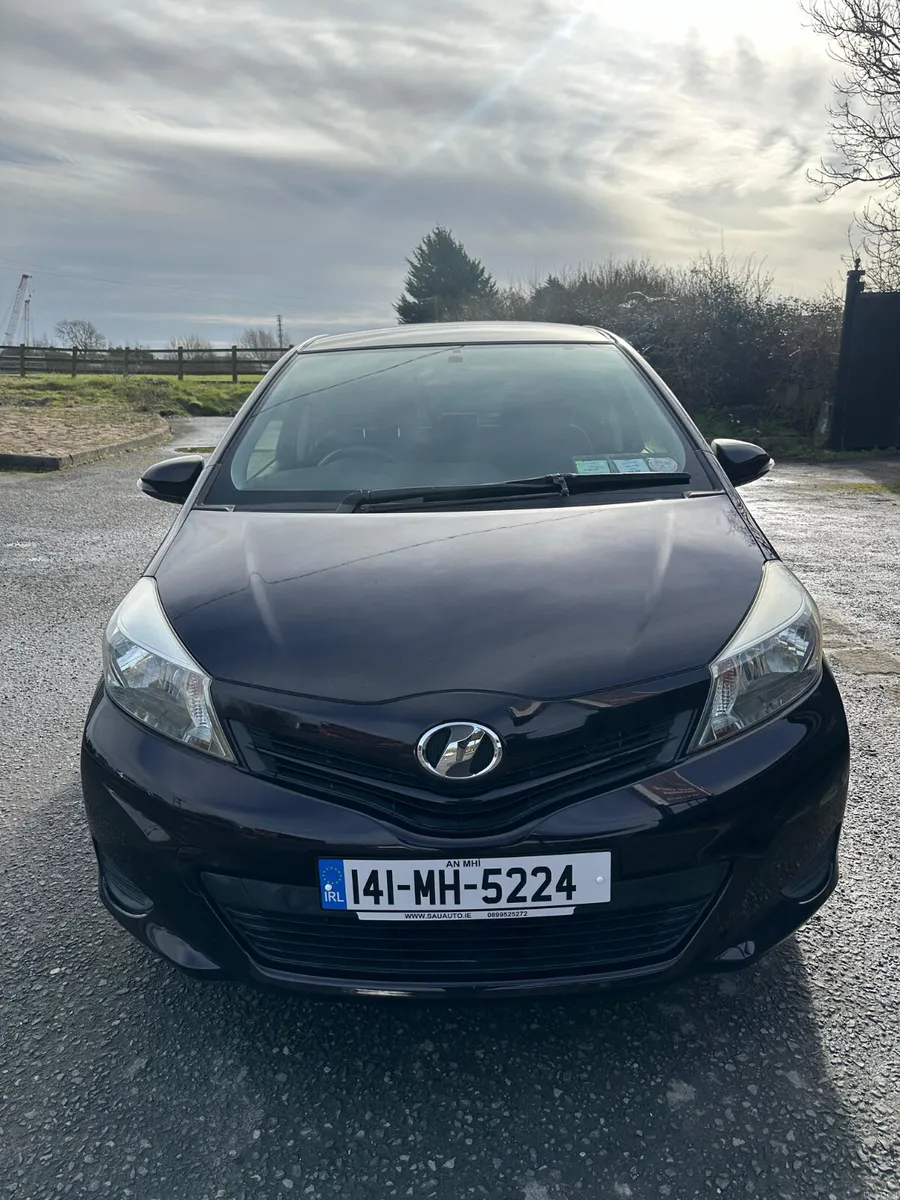 Toyota Vitz 2014 1.0L AUTOMATIC - Image 1