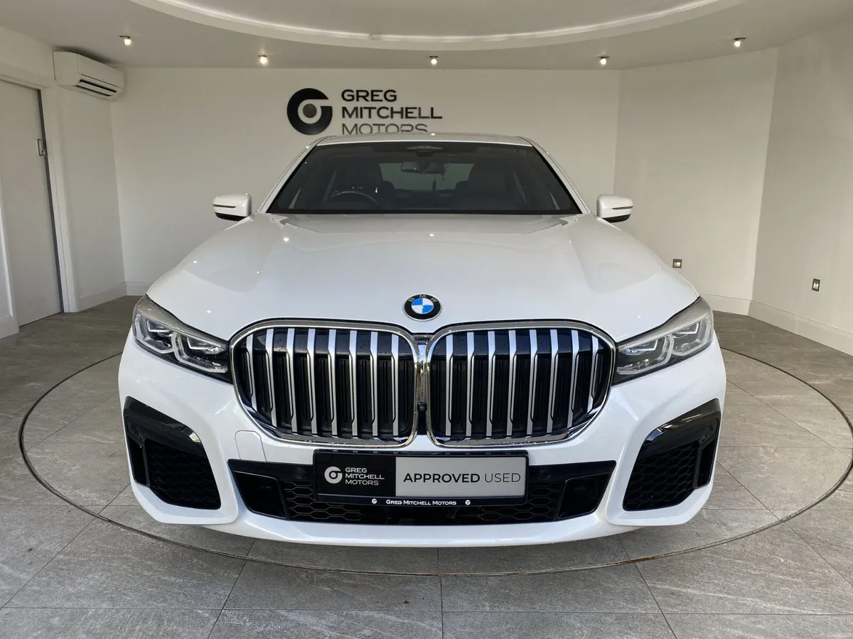 BMW 7-Series 2020 - Image 2