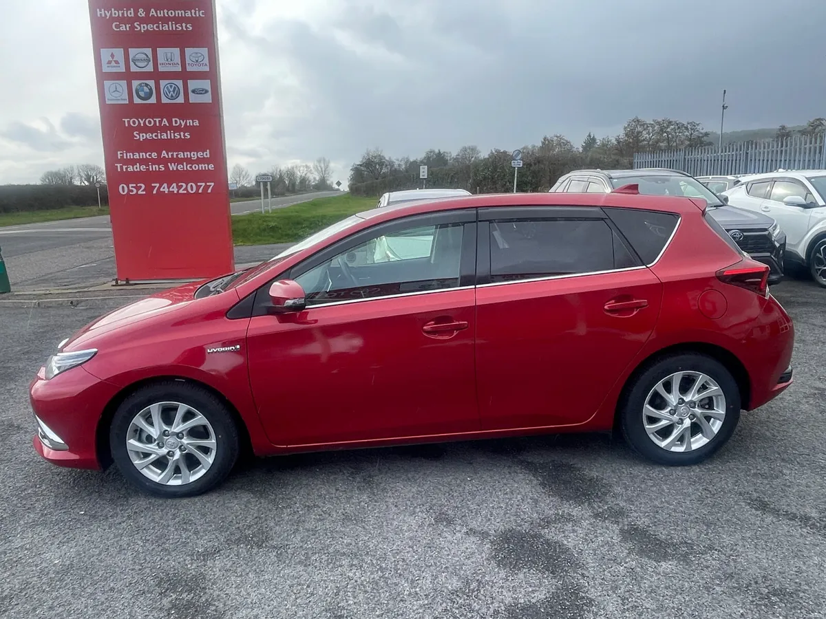 Toyota Auris 2017-1 - Image 4