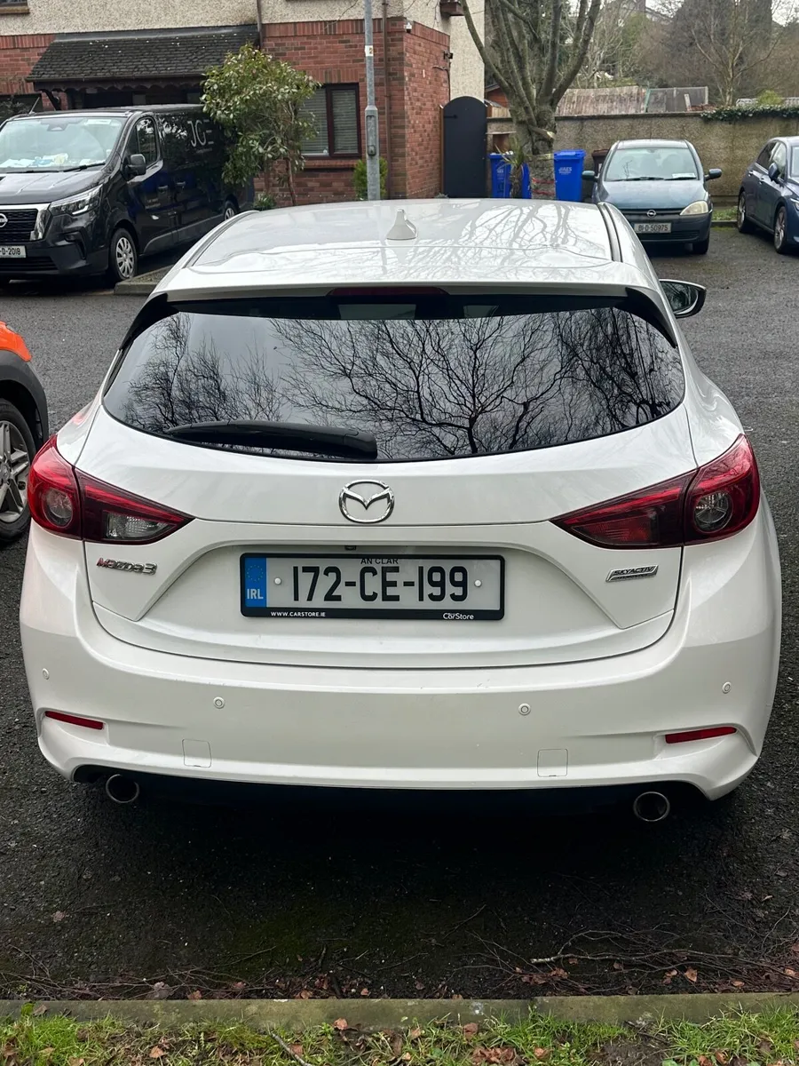 Mazda Mazda3 2017 - Image 3