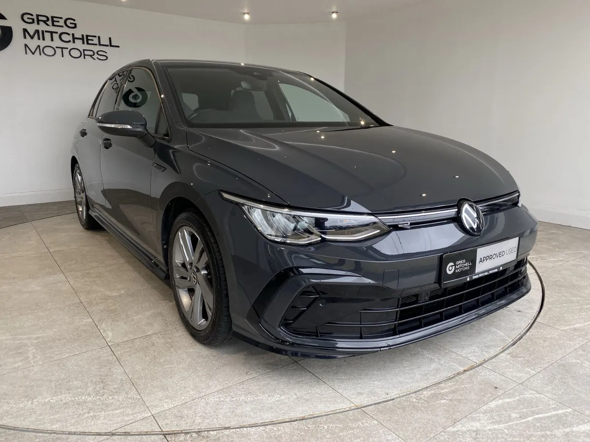 Volkswagen Golf 2024 - Image 3