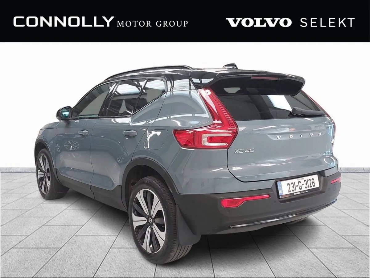 Volvo XC40 BEV 231hp Plus €242pm - Image 4