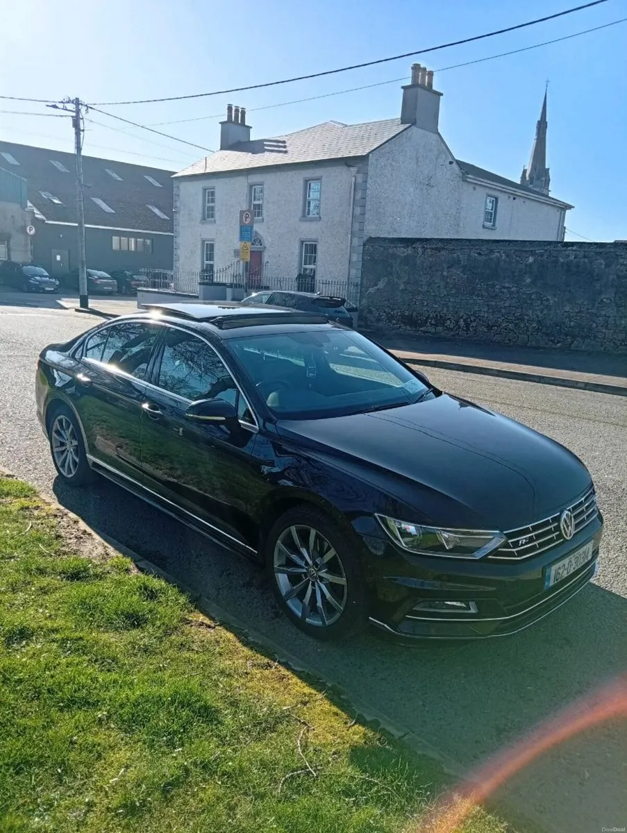 VW Passat 2l  190 bhp dsg r line - Image 1