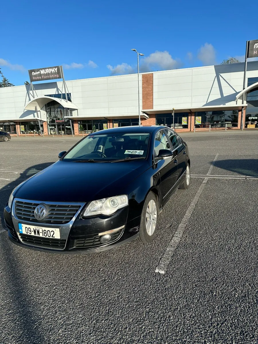 Volkswagen Passat 2.0 TDI (2009) - Image 4