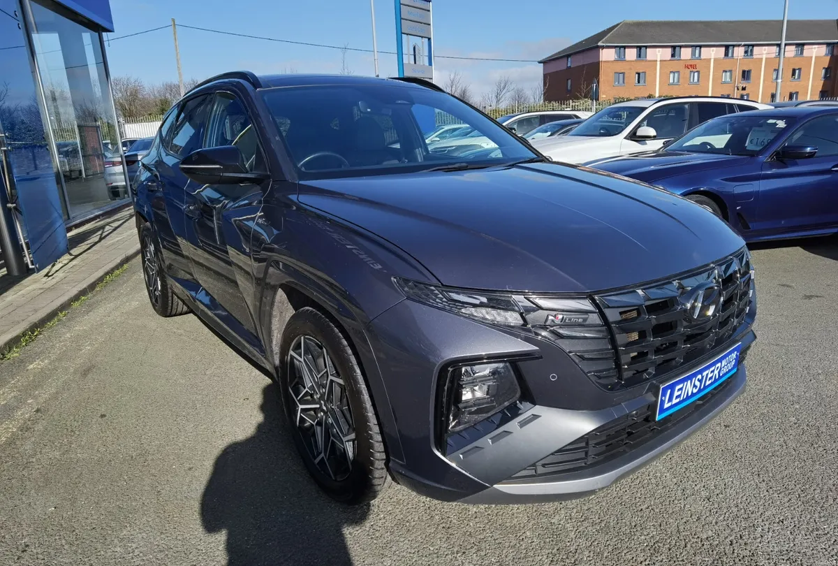 HYUNDAI TUCSON 1.6 N LINE AUTO PHEV **SUNROOF** - Image 4
