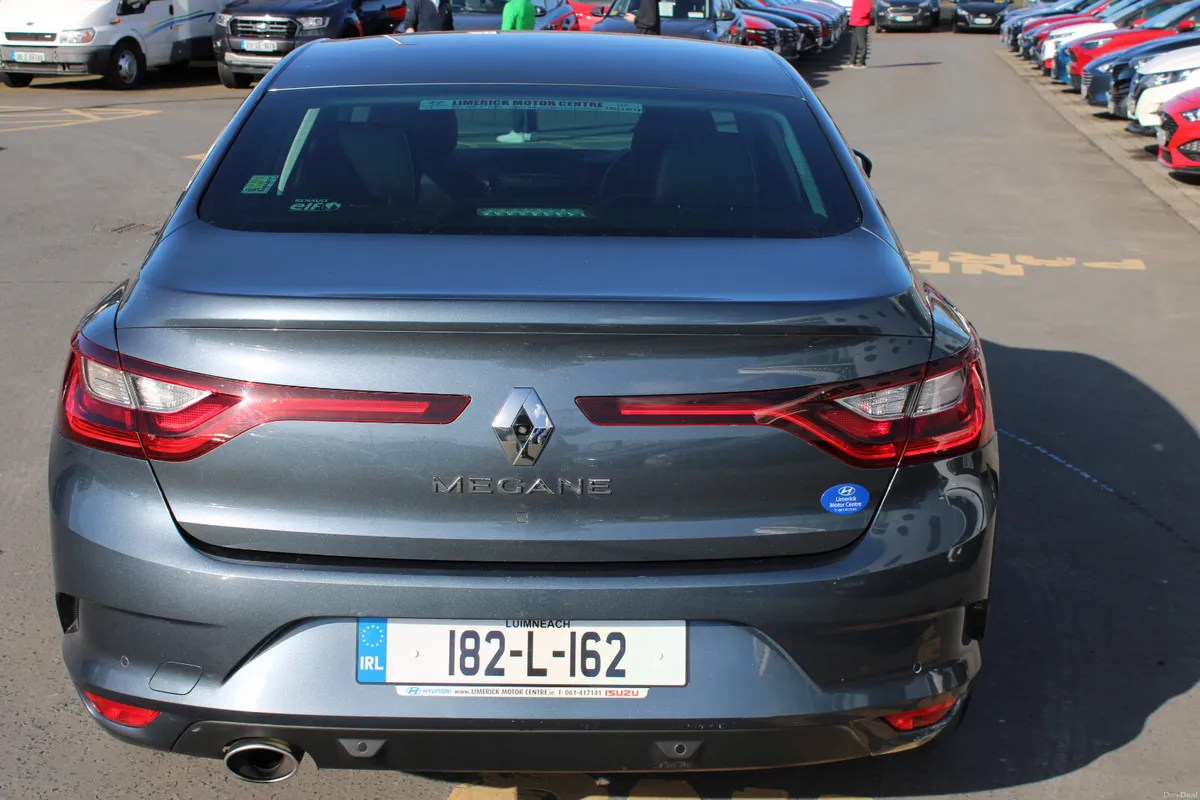 Renault Megane 2018 - Image 4