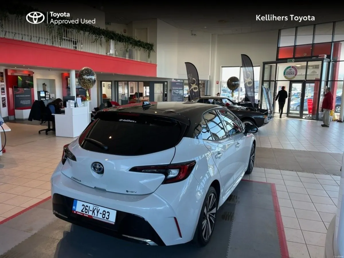 Toyota Corolla HYBRID ELECTRIC LUNA SPORT - Image 2